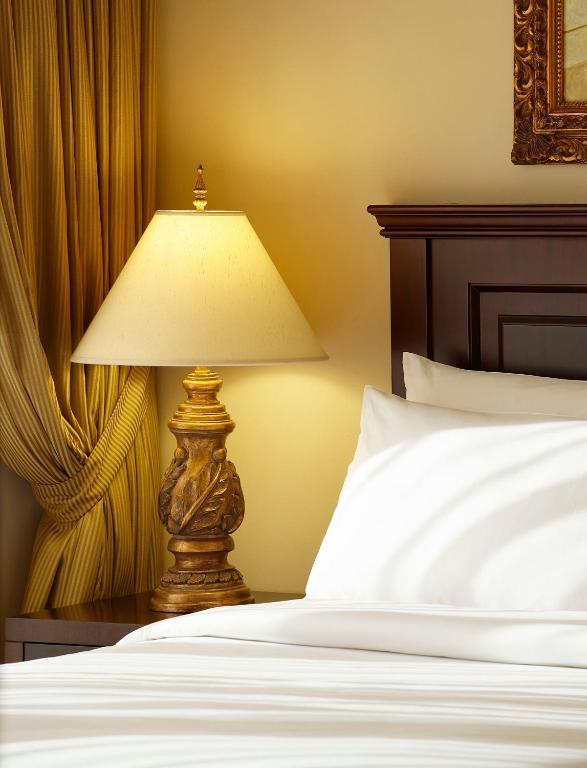 Al Sondos Suites By Le Meridien ดูไบ ห้อง รูปภาพ